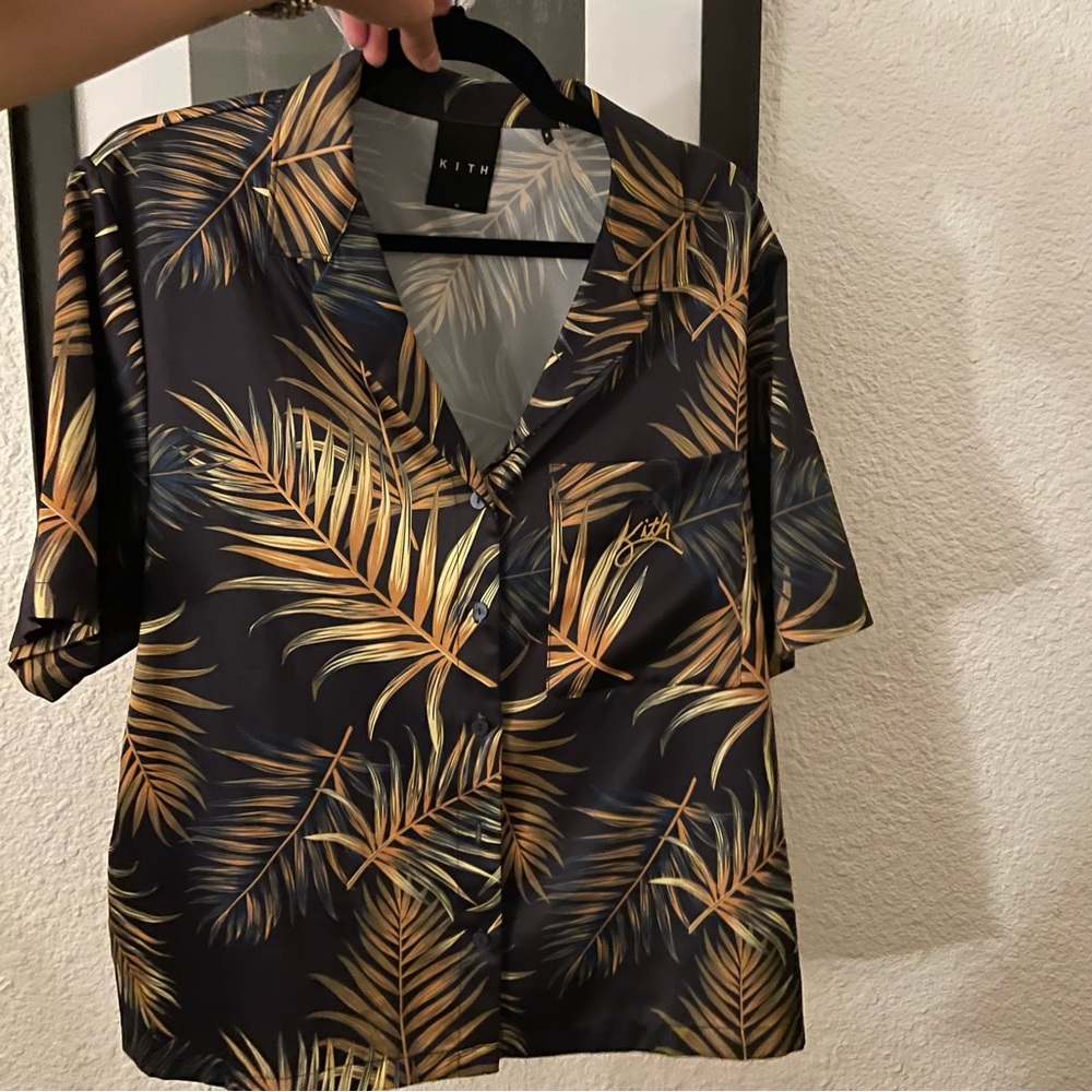 KITH Carla Printed Shirt- Leaf Print size MEDIUM